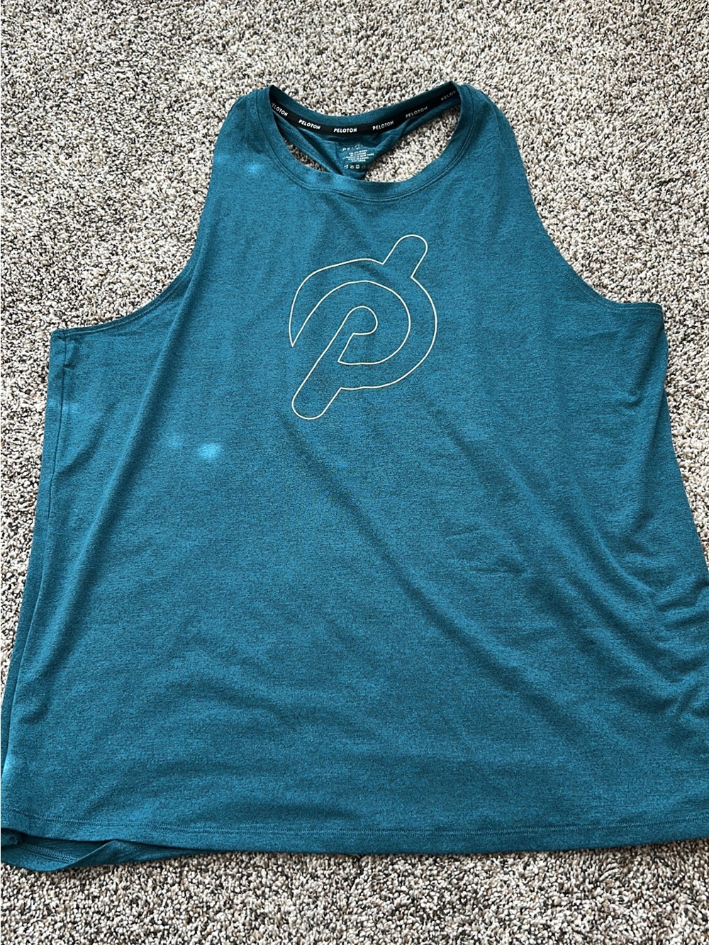 NWOT peloton twist back tank XL